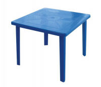 plastikovyj-stol-kvadratnyj-sinij